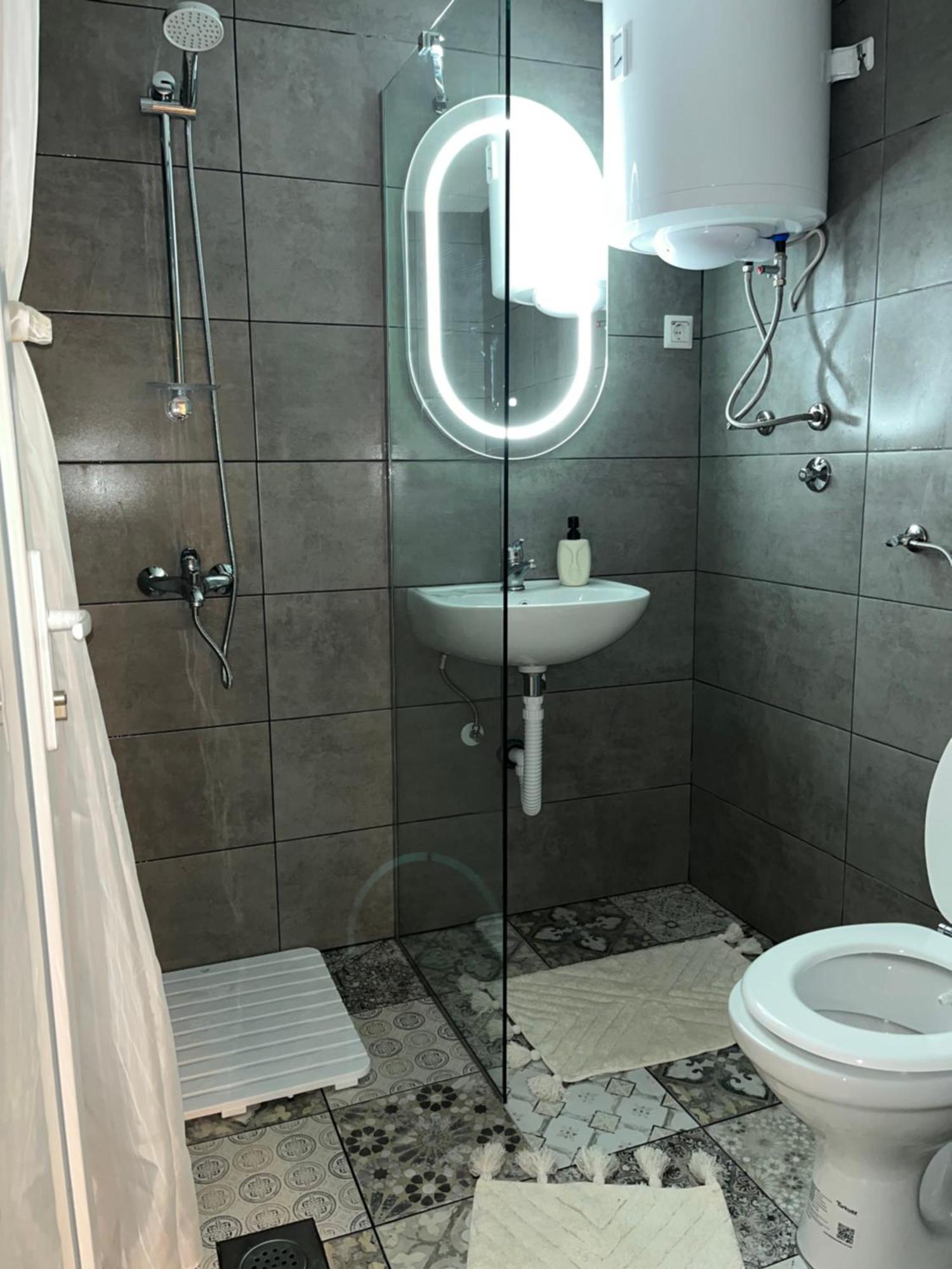 Studio Apartman Azra คูเลนวาคูฟ ภายนอก รูปภาพ